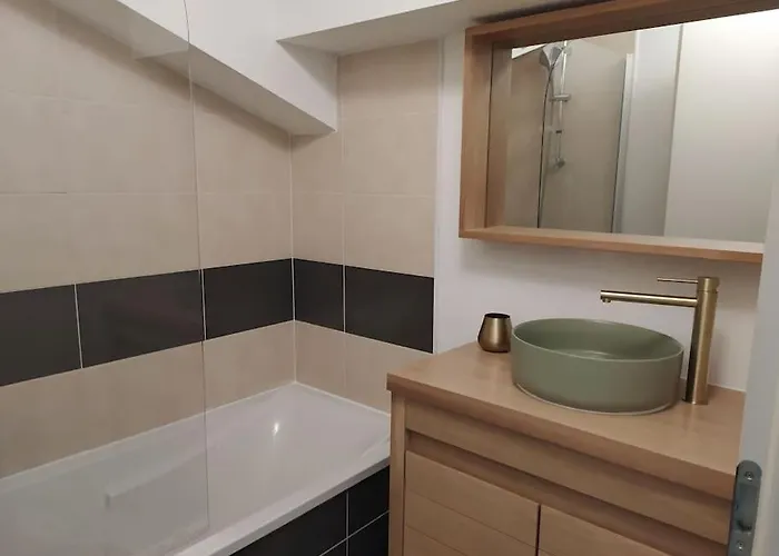 아파트 Ty Moutchic : Agreable Avec Piscine *